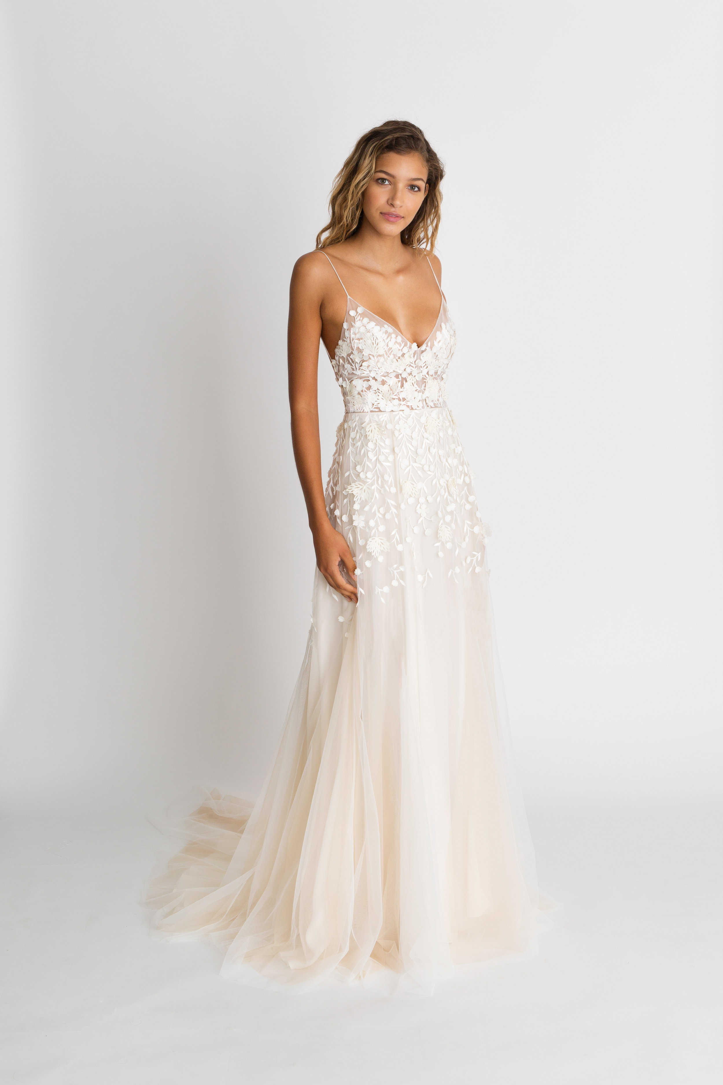 Wedding Dresses  Bridal Gowns Your Dream Wedding Gown Awaits